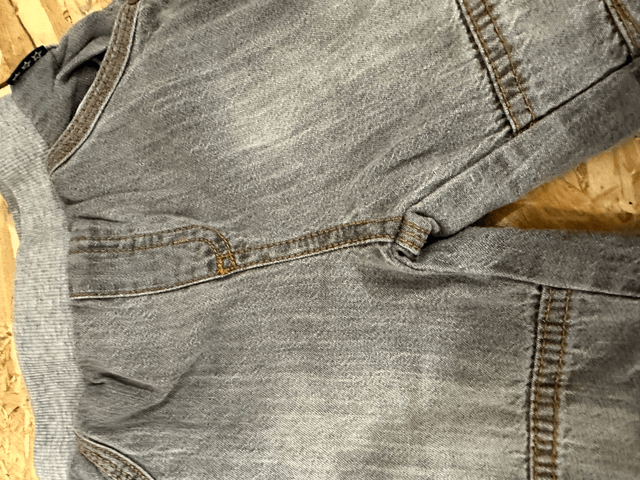 Jean, gris, Mes petits cailloux 