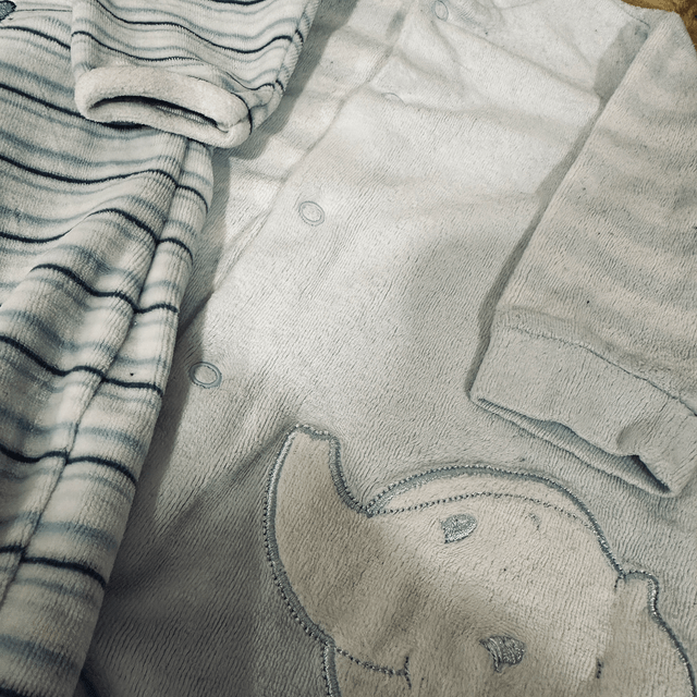 Lot de 2 pyjamas, velours, C&A